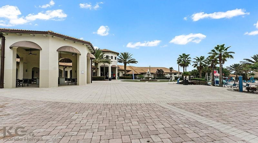 DAVENPORT, Florida 33896, 4 Bedrooms Bedrooms, ,3 BathroomsBathrooms,Residential,For Sale,DOGLEG DR,0,MFRS5124195