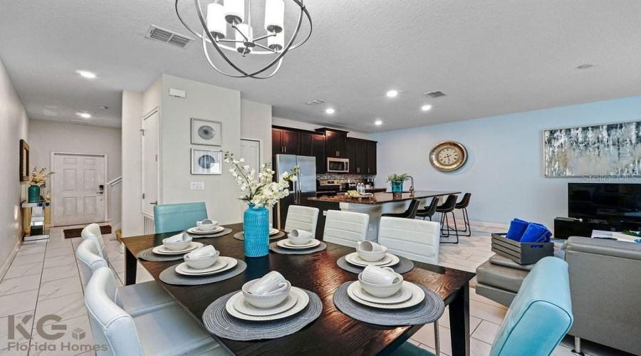 DAVENPORT, Florida 33896, 4 Bedrooms Bedrooms, ,3 BathroomsBathrooms,Residential,For Sale,DOGLEG DR,0,MFRS5124195