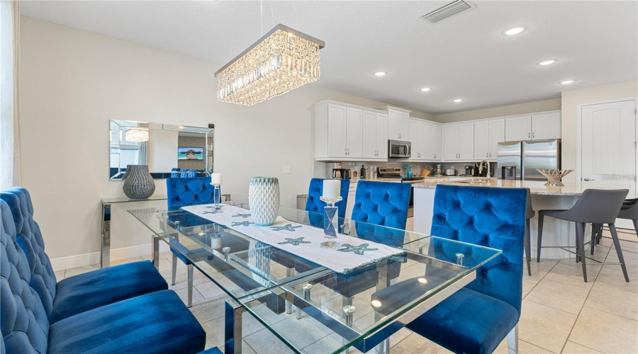 KISSIMMEE, Florida 34747, 5 Bedrooms Bedrooms, ,5 BathroomsBathrooms,Residential,For Sale,AUBURN,0,MFRS5138299