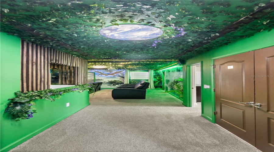 DAVENPORT, Florida 33896, 8 Bedrooms Bedrooms, ,5 BathroomsBathrooms,Residential,For Sale,BELLE TERRE,0,MFRO6359398