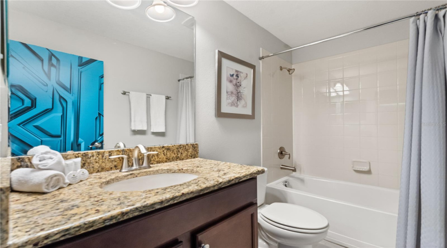 DAVENPORT, Florida 33896, 8 Bedrooms Bedrooms, ,5 BathroomsBathrooms,Residential,For Sale,BELLE TERRE,0,MFRO6359398