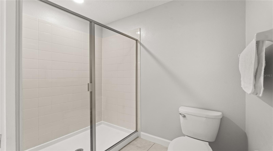 DAVENPORT, Florida 33896, 8 Bedrooms Bedrooms, ,5 BathroomsBathrooms,Residential,For Sale,BELLE TERRE,0,MFRO6359398