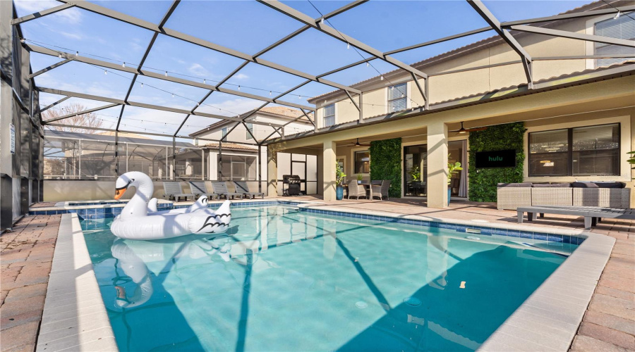 DAVENPORT, Florida 33896, 8 Bedrooms Bedrooms, ,5 BathroomsBathrooms,Residential,For Sale,BELLE TERRE,0,MFRO6359398