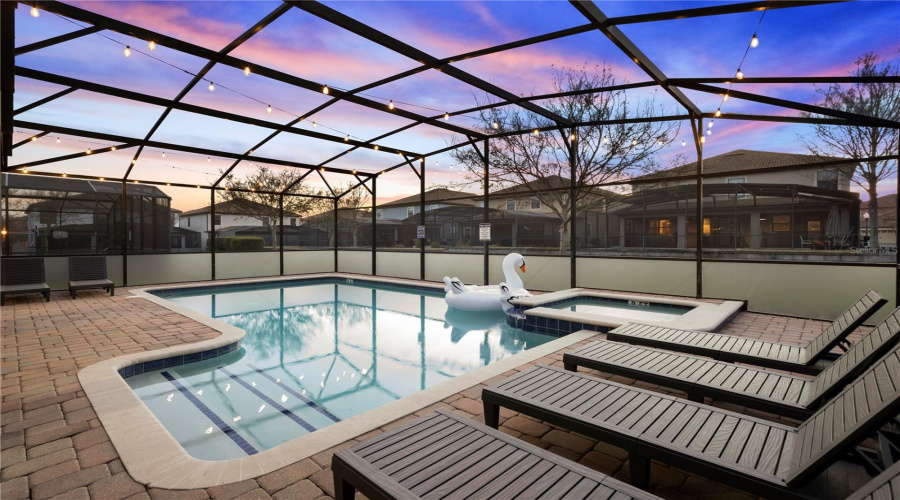 DAVENPORT, Florida 33896, 8 Bedrooms Bedrooms, ,5 BathroomsBathrooms,Residential,For Sale,BELLE TERRE,0,MFRO6359398