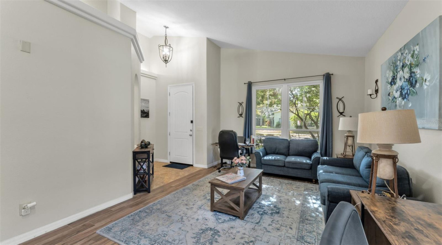 DAVENPORT, Florida 33837, 4 Bedrooms Bedrooms, ,3 BathroomsBathrooms,Residential,For Sale,BRIDGEFORD CROSSING,0,MFRL4957203