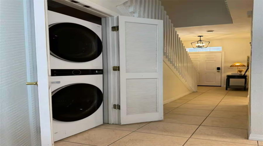 KISSIMMEE, Florida 34746, 5 Bedrooms Bedrooms, ,3 BathroomsBathrooms,Residential,For Sale,CARAVELLE,0,MFRO6359391