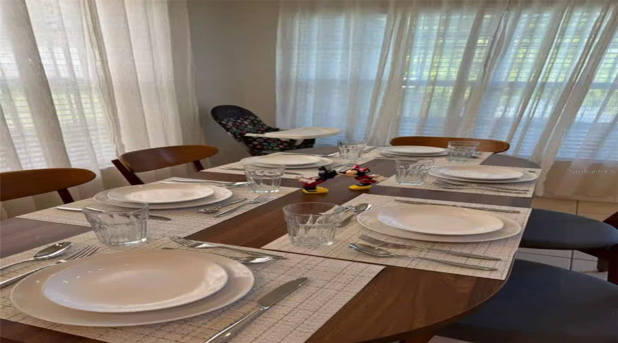 KISSIMMEE, Florida 34746, 5 Bedrooms Bedrooms, ,3 BathroomsBathrooms,Residential,For Sale,CARAVELLE,0,MFRO6359391