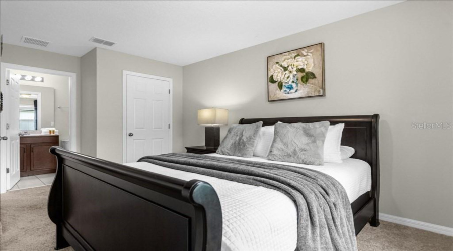 KISSIMMEE, Florida 34747, 3 Bedrooms Bedrooms, ,3 BathroomsBathrooms,Residential,For Sale,CAREY PALM,0,MFRO6356158