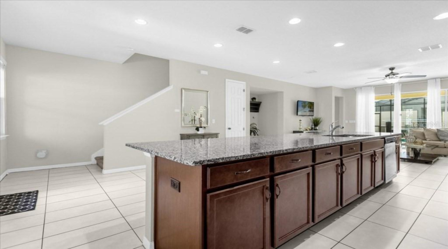 KISSIMMEE, Florida 34747, 3 Bedrooms Bedrooms, ,3 BathroomsBathrooms,Residential,For Sale,CAREY PALM,0,MFRO6356158