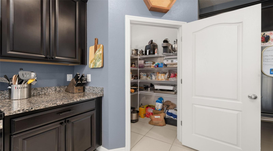 DAVENPORT, Florida 33837, 4 Bedrooms Bedrooms, ,2 BathroomsBathrooms,Residential,For Sale,WHIRLAWAY,0,MFRO6358268