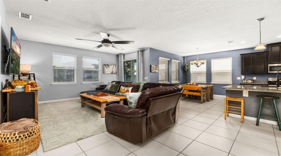 DAVENPORT, Florida 33837, 4 Bedrooms Bedrooms, ,2 BathroomsBathrooms,Residential,For Sale,WHIRLAWAY,0,MFRO6358268