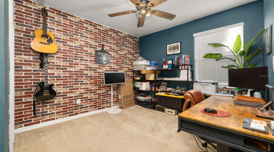 DAVENPORT, Florida 33837, 4 Bedrooms Bedrooms, ,2 BathroomsBathrooms,Residential,For Sale,WHIRLAWAY,0,MFRO6358268