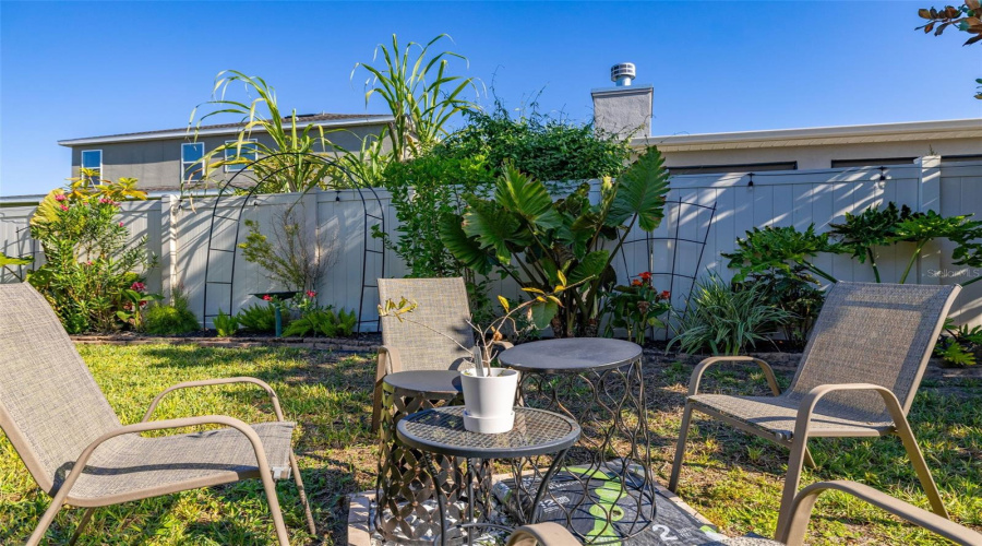 DAVENPORT, Florida 33837, 4 Bedrooms Bedrooms, ,2 BathroomsBathrooms,Residential,For Sale,WHIRLAWAY,0,MFRO6358268