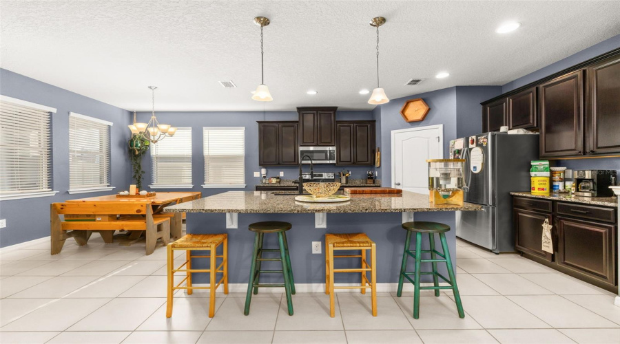 DAVENPORT, Florida 33837, 4 Bedrooms Bedrooms, ,2 BathroomsBathrooms,Residential,For Sale,WHIRLAWAY,0,MFRO6358268