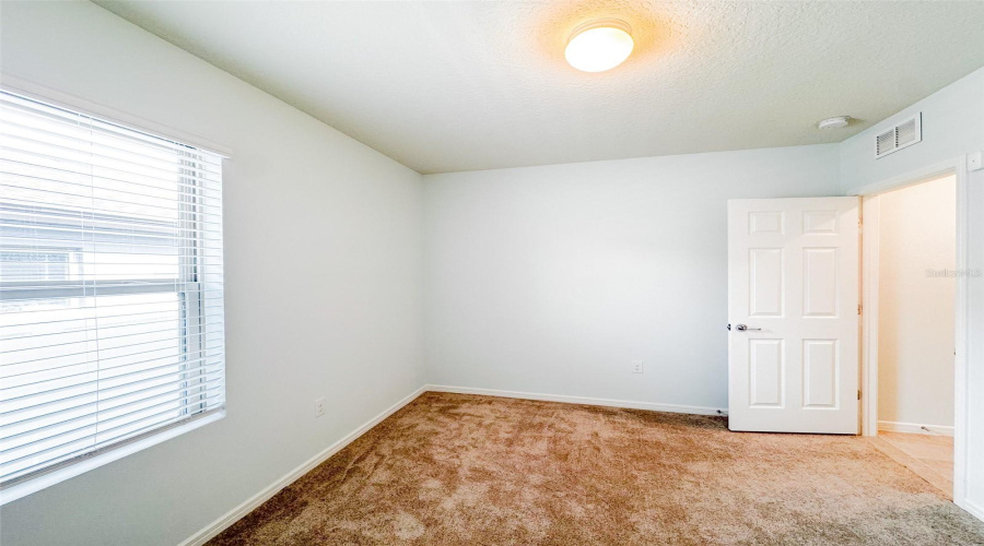 DAVENPORT, Florida 33837, 4 Bedrooms Bedrooms, ,2 BathroomsBathrooms,Residential,For Sale,CITRUS ISLE,0,MFRO6313341