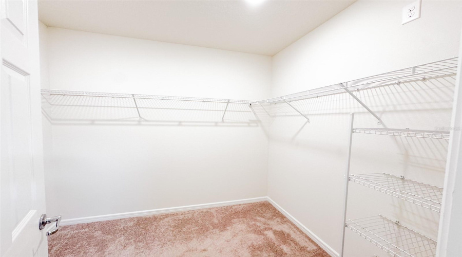 DAVENPORT, Florida 33837, 4 Bedrooms Bedrooms, ,2 BathroomsBathrooms,Residential,For Sale,CITRUS ISLE,0,MFRO6313341