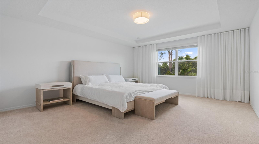 ORLANDO, Florida 32836, 4 Bedrooms Bedrooms, ,4 BathroomsBathrooms,Residential,For Sale,FENTON,0,MFRO6305190