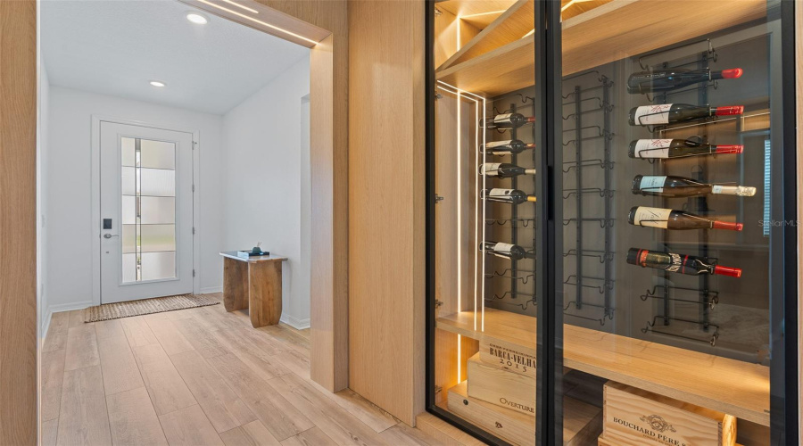 ORLANDO, Florida 32836, 4 Bedrooms Bedrooms, ,4 BathroomsBathrooms,Residential,For Sale,FENTON,0,MFRO6305190