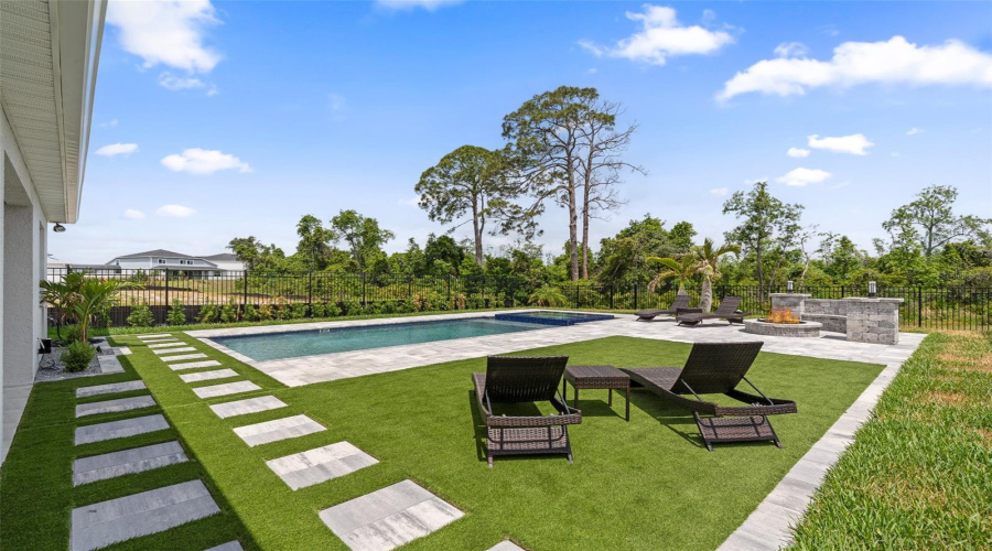 ORLANDO, Florida 32836, 4 Bedrooms Bedrooms, ,4 BathroomsBathrooms,Residential,For Sale,FENTON,0,MFRO6305190