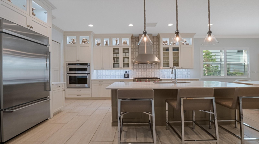 ORLANDO, Florida 32836, 6 Bedrooms Bedrooms, ,5 BathroomsBathrooms,Residential,For Sale,ROYAL ISLAND,0,MFRO6359619