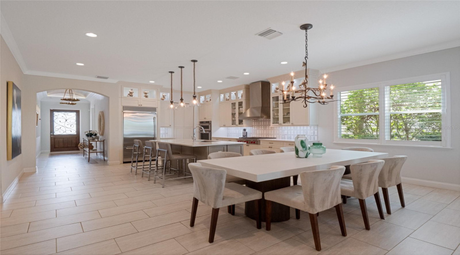 ORLANDO, Florida 32836, 6 Bedrooms Bedrooms, ,5 BathroomsBathrooms,Residential,For Sale,ROYAL ISLAND,0,MFRO6359619