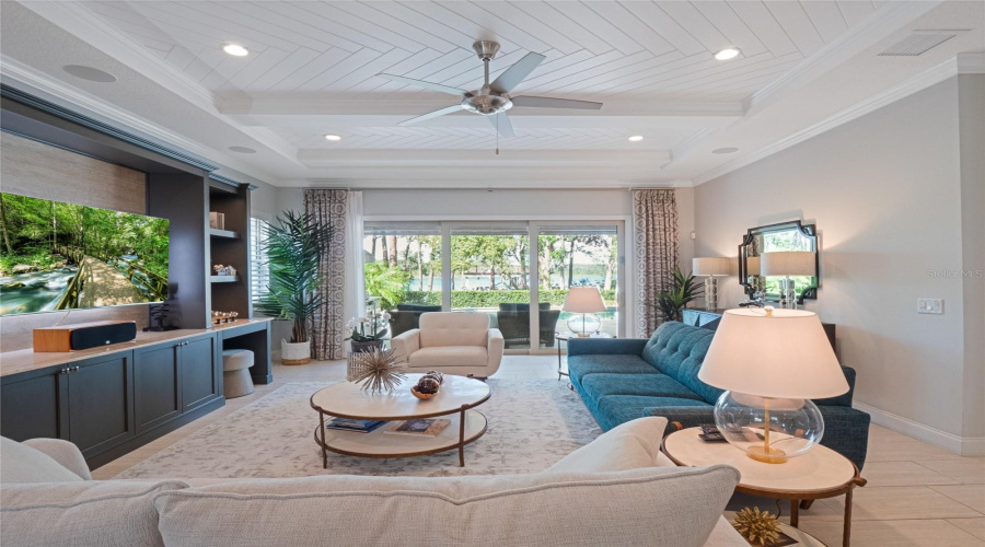 ORLANDO, Florida 32836, 6 Bedrooms Bedrooms, ,5 BathroomsBathrooms,Residential,For Sale,ROYAL ISLAND,0,MFRO6359619