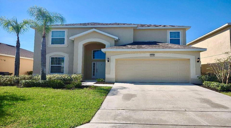 DAVENPORT, Florida 33837, 6 Bedrooms Bedrooms, ,5 BathroomsBathrooms,Residential,For Sale,CROFTON,0,MFRO6359243