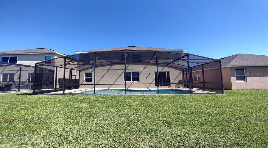 DAVENPORT, Florida 33837, 6 Bedrooms Bedrooms, ,5 BathroomsBathrooms,Residential,For Sale,CROFTON,0,MFRO6359243