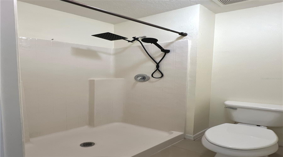 Walk-in shower stall