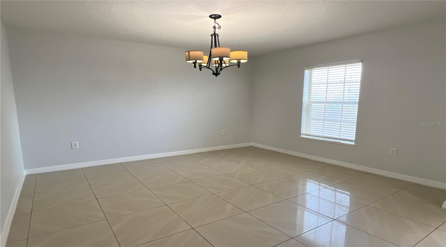 Dining area/formal sitting area