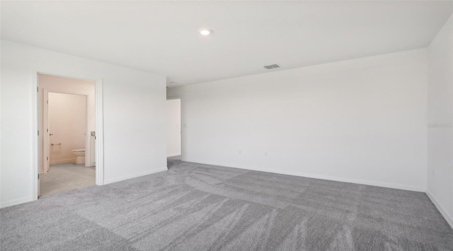 DAVENPORT, Florida 33837, 4 Bedrooms Bedrooms, ,2 BathroomsBathrooms,Residential,For Sale,MEADOW WALK,0,MFRO6359690