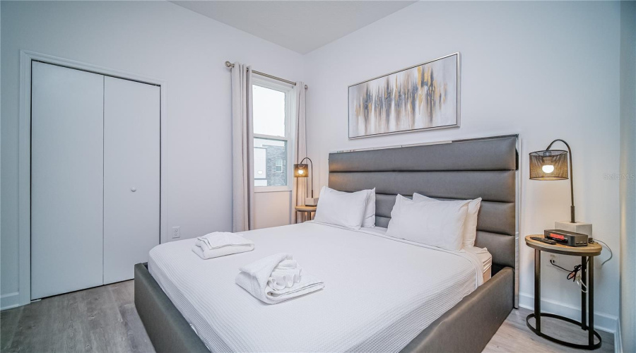 DAVENPORT, Florida 33896, 5 Bedrooms Bedrooms, ,4 BathroomsBathrooms,Residential,For Sale,FAMAGUSTA,0,MFRO6223997