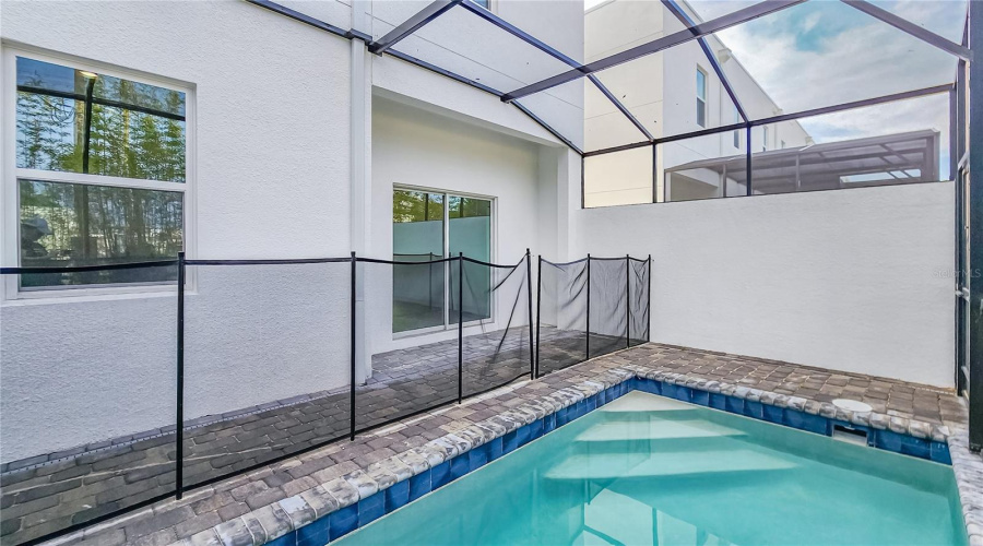 DAVENPORT, Florida 33896, 5 Bedrooms Bedrooms, ,4 BathroomsBathrooms,Residential,For Sale,FAMAGUSTA,0,MFRO6223997