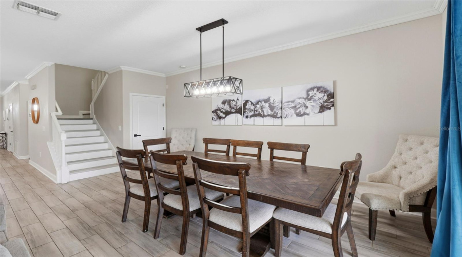 DAVENPORT, Florida 33896, 8 Bedrooms Bedrooms, ,5 BathroomsBathrooms,Residential,For Sale,MOON VALLEY,0,MFRO6359672