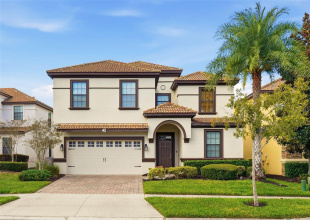 DAVENPORT, Florida 33896, 8 Bedrooms Bedrooms, ,5 BathroomsBathrooms,Residential,For Sale,MOON VALLEY,0,MFRO6359672