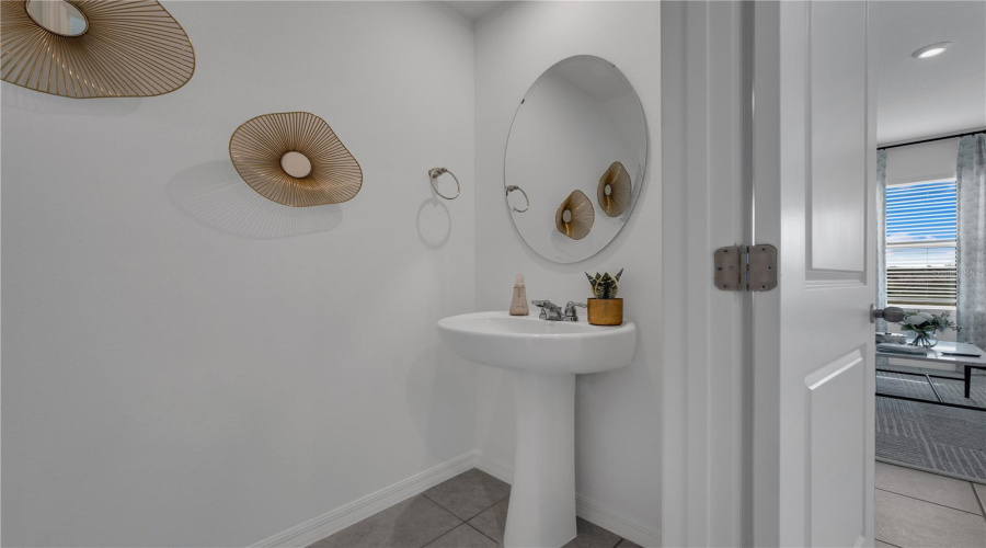 DAVENPORT, Florida 33897, 3 Bedrooms Bedrooms, ,2 BathroomsBathrooms,Residential,For Sale,FAN PALM,0,MFRO6359824