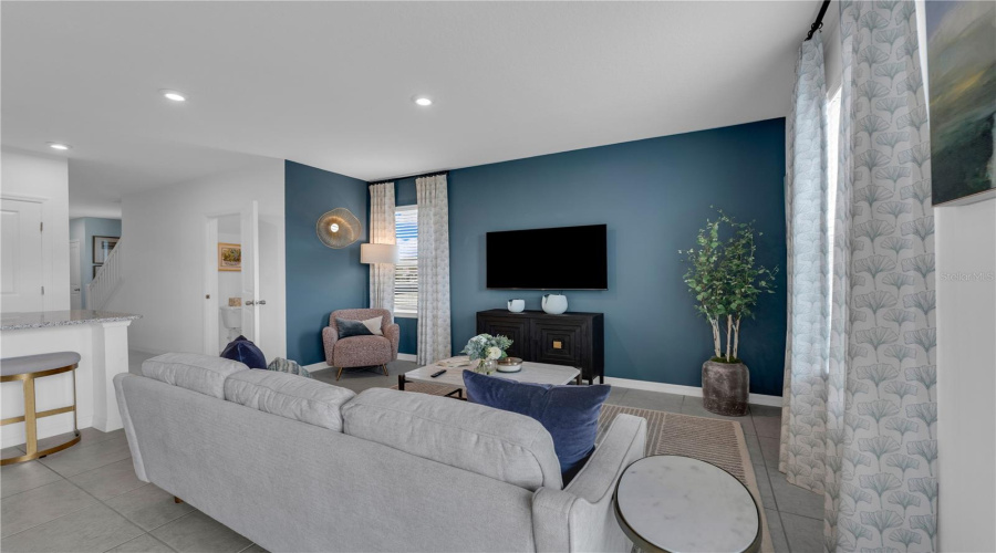 DAVENPORT, Florida 33897, 3 Bedrooms Bedrooms, ,2 BathroomsBathrooms,Residential,For Sale,FAN PALM,0,MFRO6359828