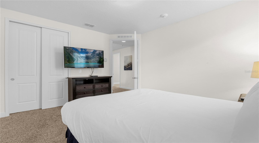 KISSIMMEE, Florida 34747, 10 Bedrooms Bedrooms, ,10 BathroomsBathrooms,Residential,For Sale,CLAWSON,0,MFRO6359854