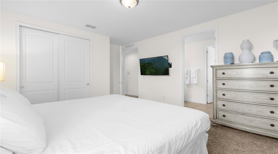 KISSIMMEE, Florida 34747, 10 Bedrooms Bedrooms, ,10 BathroomsBathrooms,Residential,For Sale,CLAWSON,0,MFRO6359854