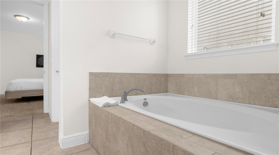 KISSIMMEE, Florida 34747, 10 Bedrooms Bedrooms, ,10 BathroomsBathrooms,Residential,For Sale,CLAWSON,0,MFRO6359854