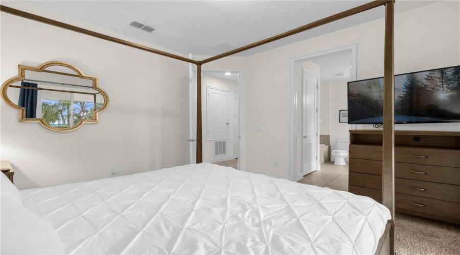 KISSIMMEE, Florida 34747, 10 Bedrooms Bedrooms, ,10 BathroomsBathrooms,Residential,For Sale,CLAWSON,0,MFRO6359854