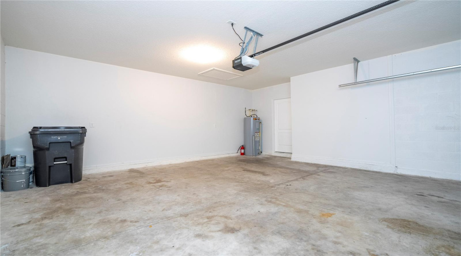 DAVENPORT, Florida 33837, 3 Bedrooms Bedrooms, ,2 BathroomsBathrooms,Residential,For Sale,DESERT ROSE,0,MFRO6358596