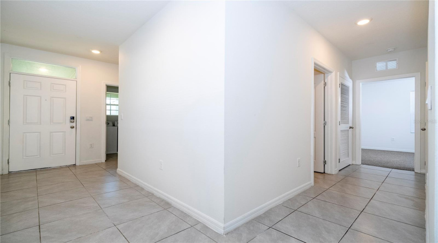 DAVENPORT, Florida 33837, 3 Bedrooms Bedrooms, ,2 BathroomsBathrooms,Residential,For Sale,DESERT ROSE,0,MFRO6358596