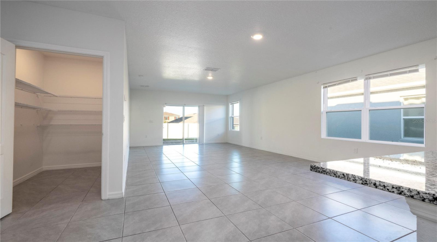 DAVENPORT, Florida 33837, 3 Bedrooms Bedrooms, ,2 BathroomsBathrooms,Residential,For Sale,DESERT ROSE,0,MFRO6358596