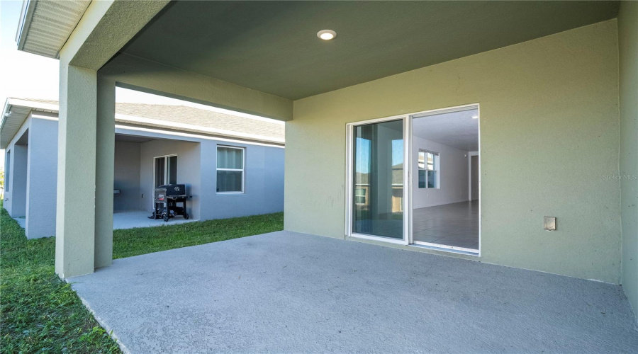 DAVENPORT, Florida 33837, 3 Bedrooms Bedrooms, ,2 BathroomsBathrooms,Residential,For Sale,DESERT ROSE,0,MFRO6358596