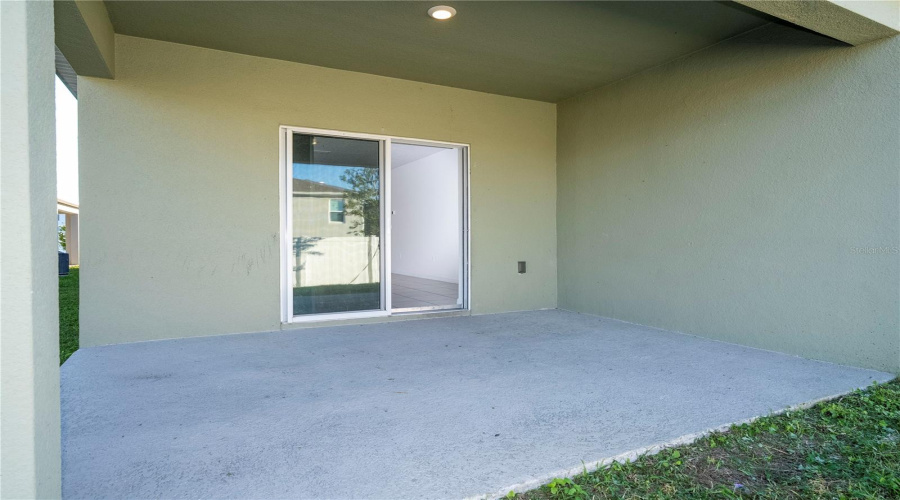 DAVENPORT, Florida 33837, 3 Bedrooms Bedrooms, ,2 BathroomsBathrooms,Residential,For Sale,DESERT ROSE,0,MFRO6358596