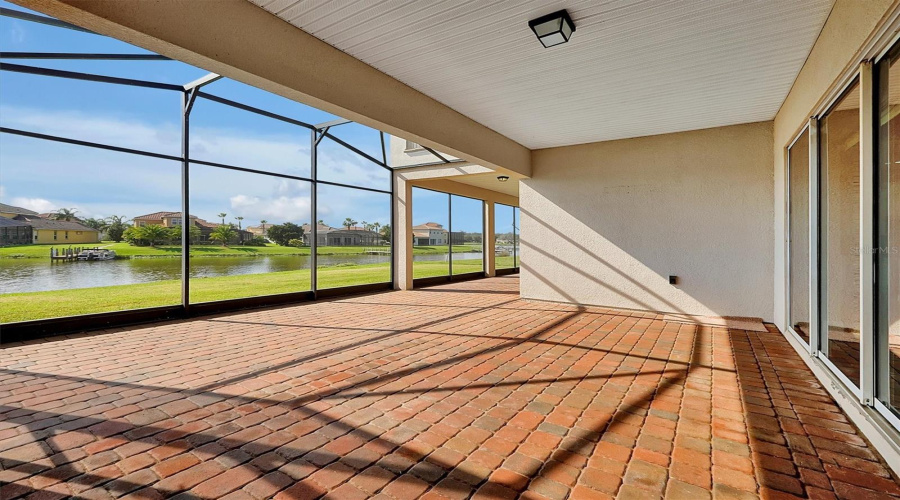 KISSIMMEE, Florida 34746, 7 Bedrooms Bedrooms, ,5 BathroomsBathrooms,Residential,For Sale,SPINNAKER,0,MFRO6359737