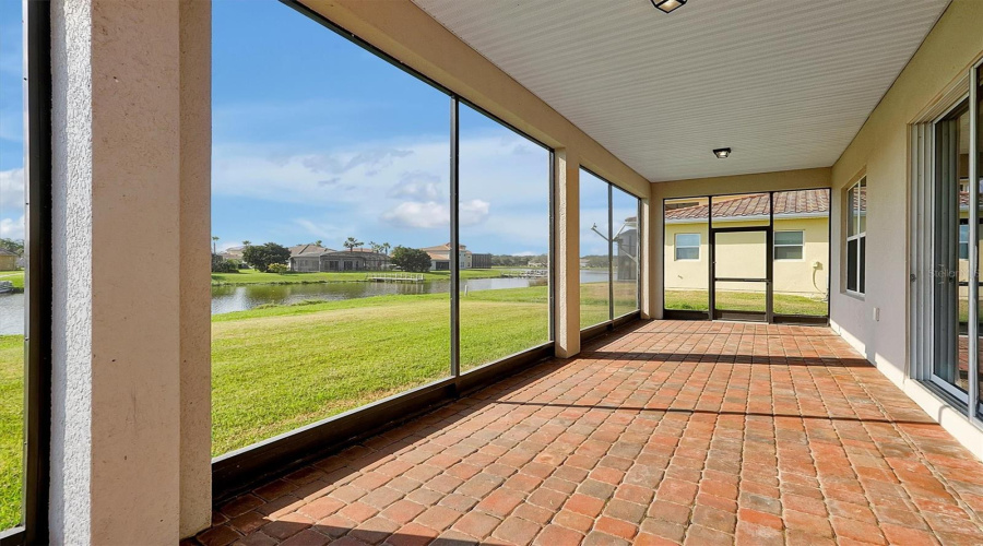 KISSIMMEE, Florida 34746, 7 Bedrooms Bedrooms, ,5 BathroomsBathrooms,Residential,For Sale,SPINNAKER,0,MFRO6359737