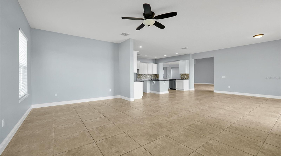 KISSIMMEE, Florida 34746, 7 Bedrooms Bedrooms, ,5 BathroomsBathrooms,Residential,For Sale,SPINNAKER,0,MFRO6359737