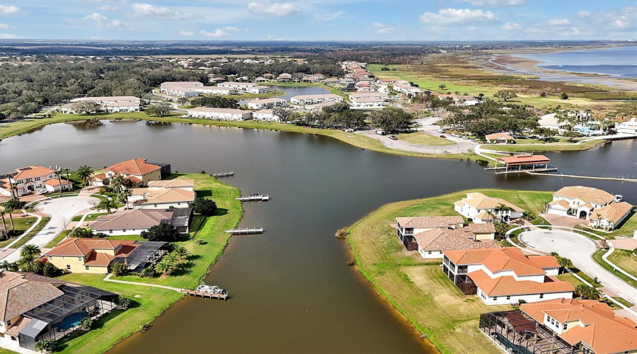 KISSIMMEE, Florida 34746, 7 Bedrooms Bedrooms, ,5 BathroomsBathrooms,Residential,For Sale,SPINNAKER,0,MFRO6359737